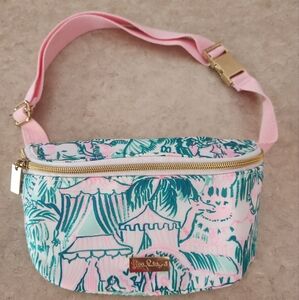 Lilly Pulitzer Tropical Pink and Teal Belt Bag